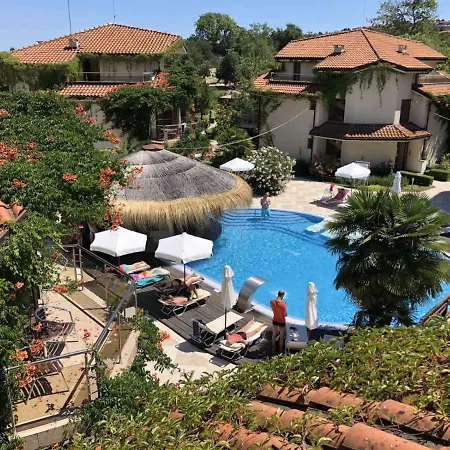 Laguna Deluxe Lejlighedshotel